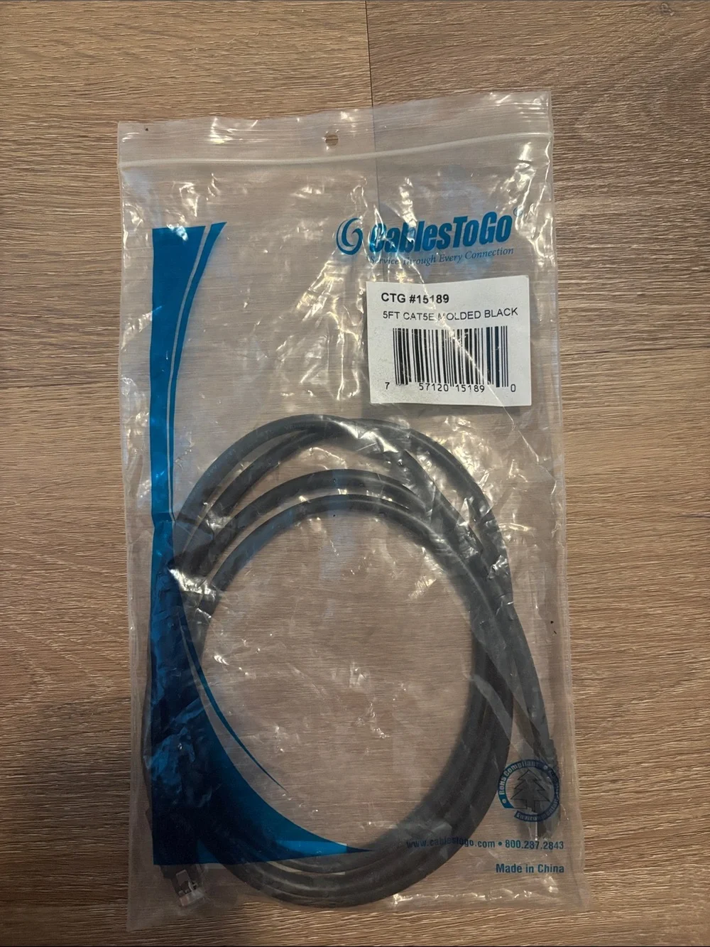 Cables To Go 15189 Ethernet Cable, 5 Foot Black Utp Patch Cable Molded - NEW